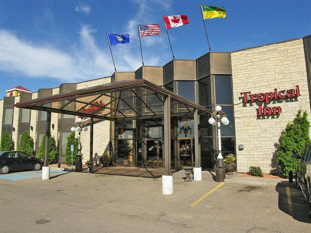 Tropical Inn - North Battleford Exteriér fotografie