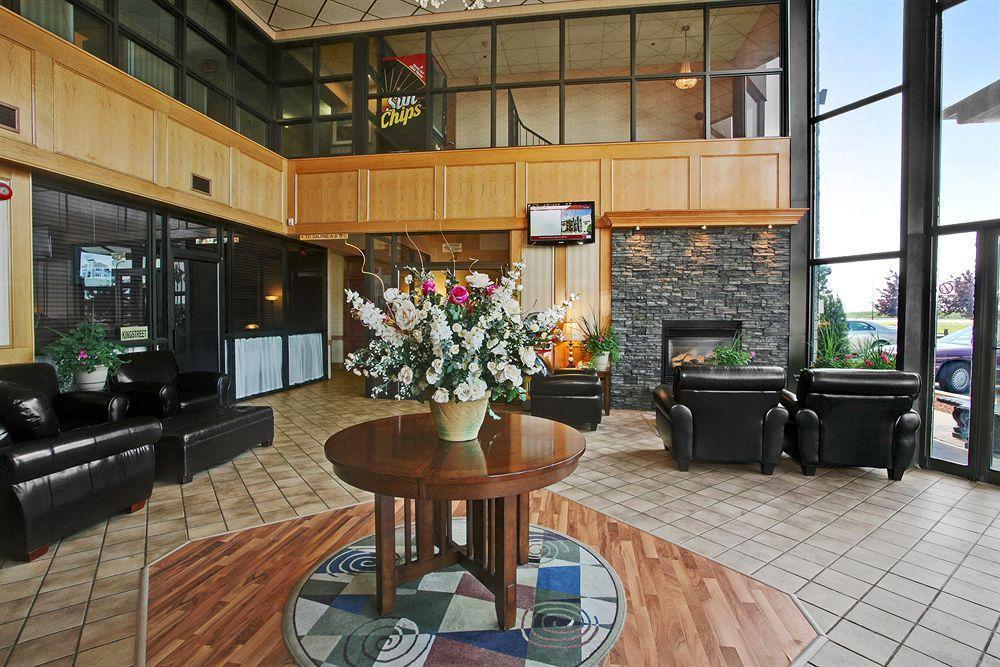 Tropical Inn - North Battleford Exteriér fotografie
