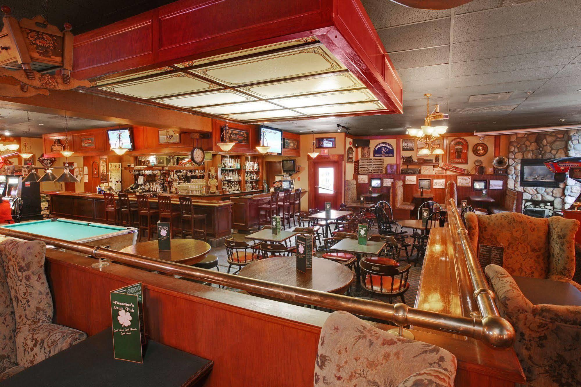 Tropical Inn - North Battleford Exteriér fotografie
